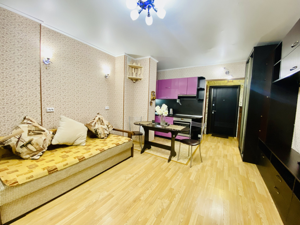 2х-комнатная квартира Ивана Захарова 11 в Сургуте - фото 1