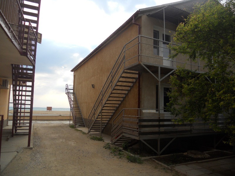 "Домик на пляже" гостевой дом в Саки - фото 4