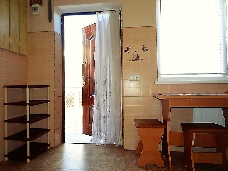 2х-комнатная квартира на земле Дмитрия Ульянова 54 в Евпатории - фото 6