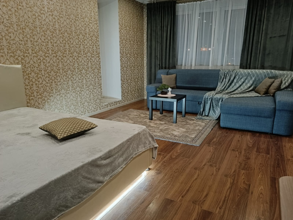 1-комнатная квартира Севастопольская 2к4 в Тюмени - фото 8