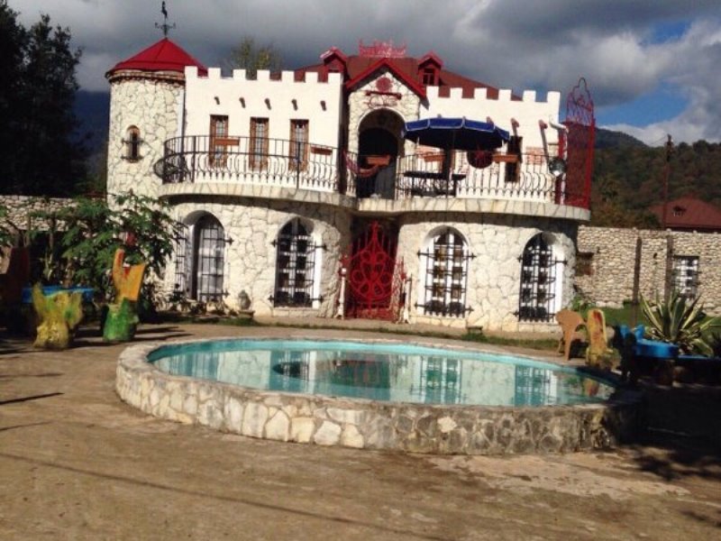 "Вилла Замок Хаита" дом под-ключ с. Дурипш (Гудаута) - фото 1