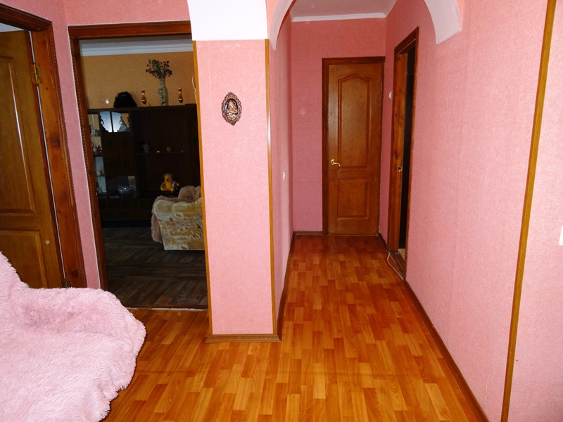 3х-комнатная квартира Старшинова 21 в Феодосии - фото 15