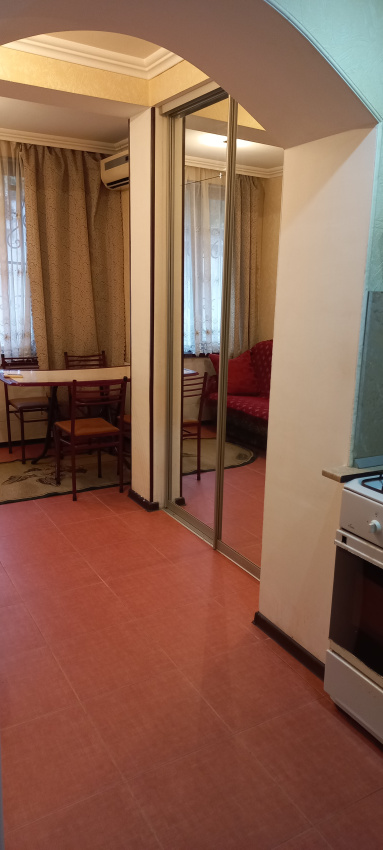 4х-комнатная квартира Акиртава 28 в Сухуме - фото 10