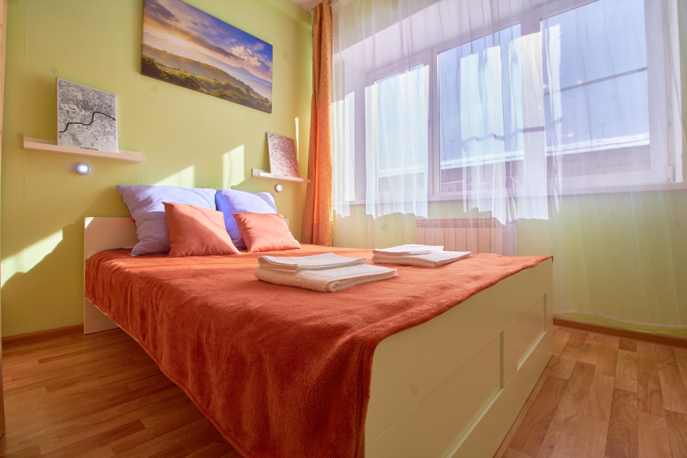 "Тихая Гавань" 2х-комнатная квартира в Иркутске - фото 1