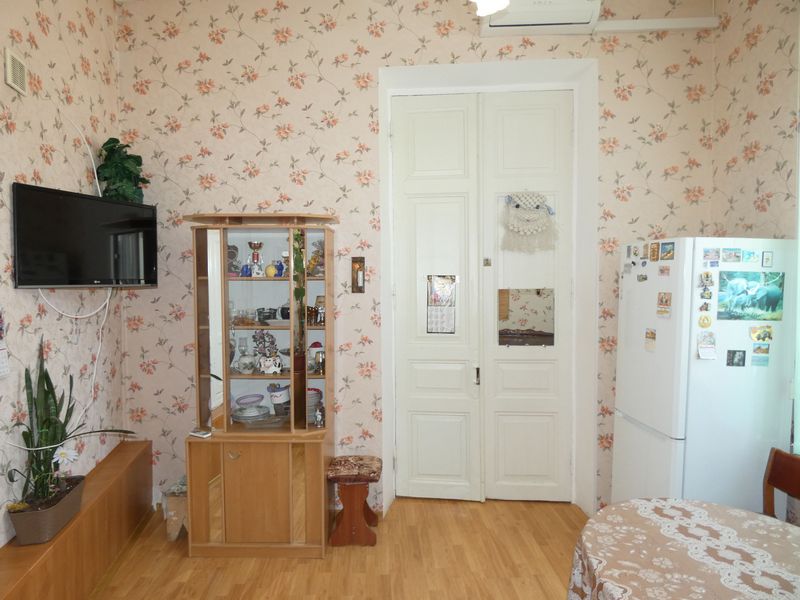 "С террасой и отдельным входом" 3х-комнатная квартира в Евпатории - фото 8