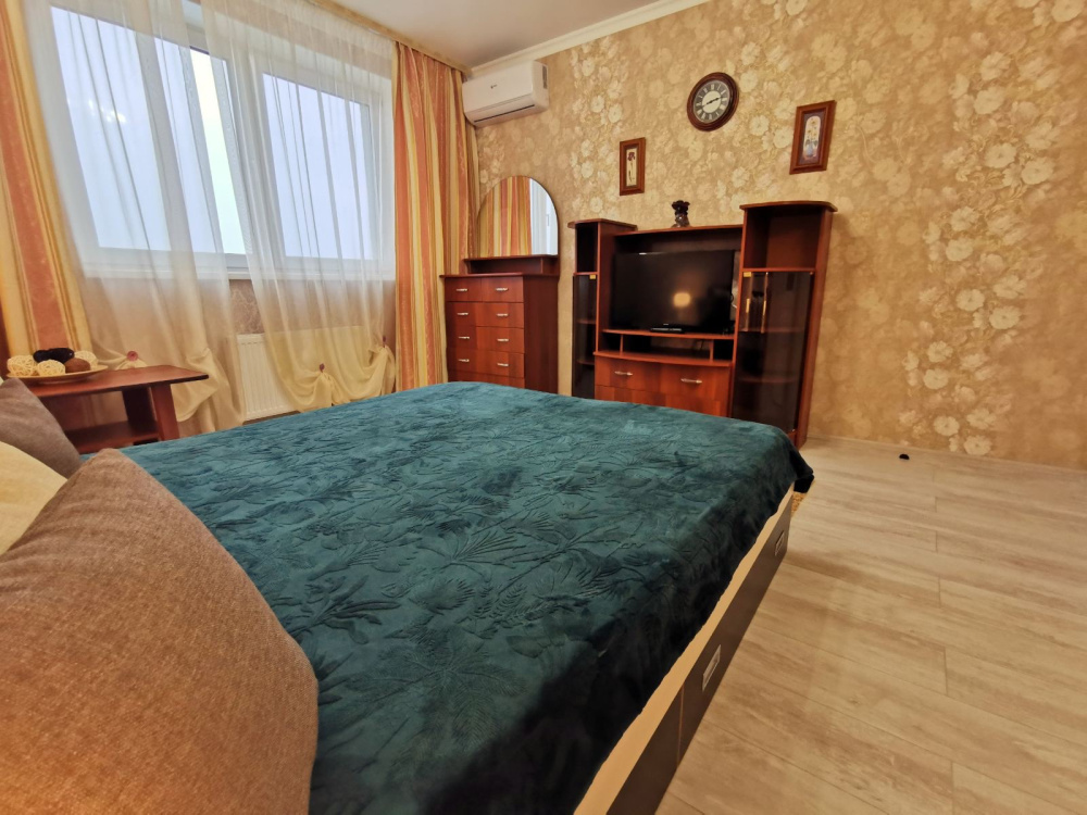 1-комнатная квартира 50 лет Октября 57А этаж 6 в Тюмени - фото 2