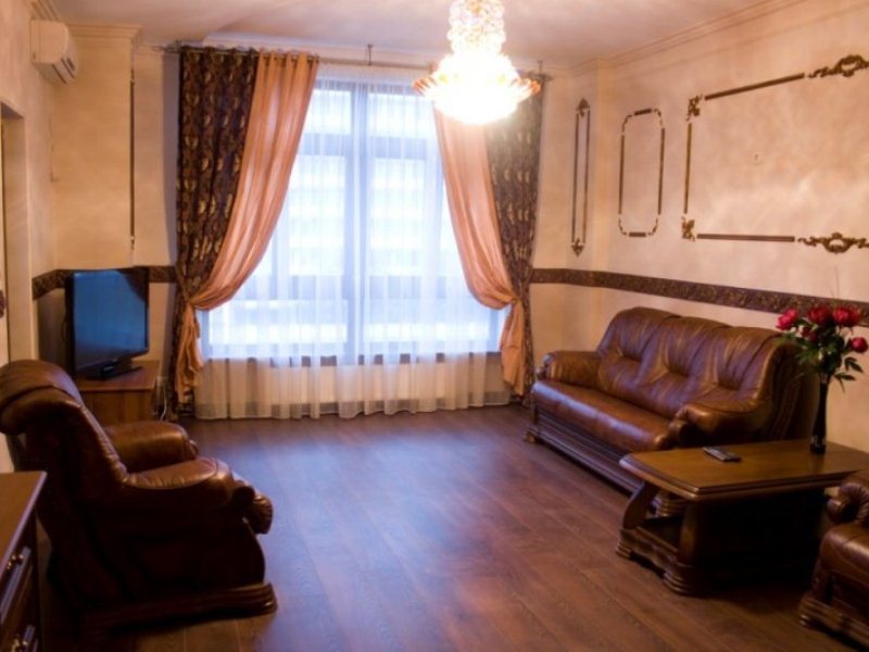 3х-комнатная квартира 6-я Бастионная 24 кв 42 в Севастополе - фото 12