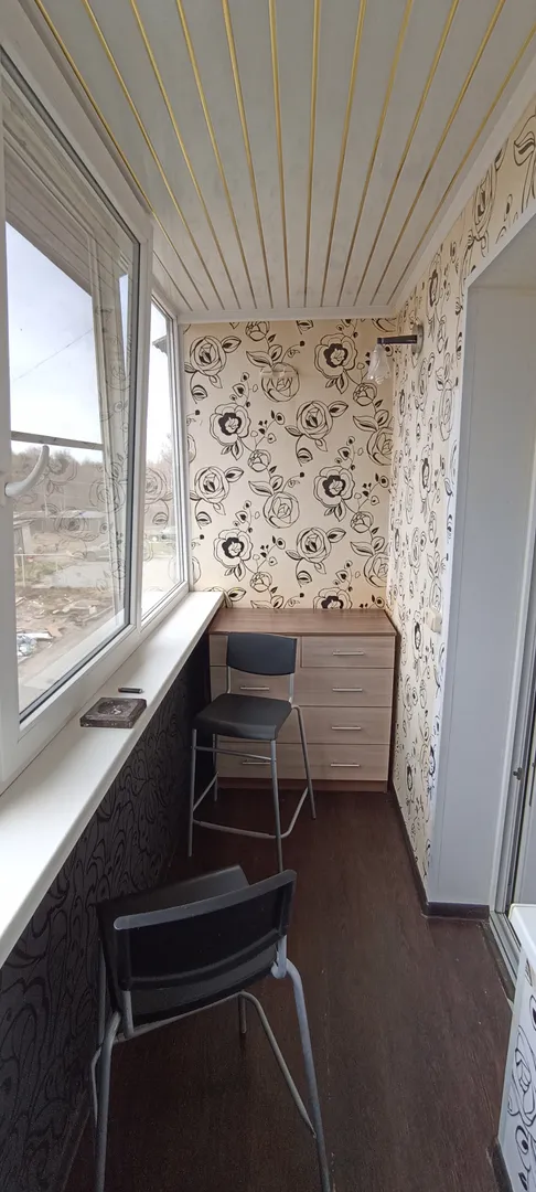 "Благоустроенная и чистая" 2х-комнатная квартира в Пудоже - фото 13