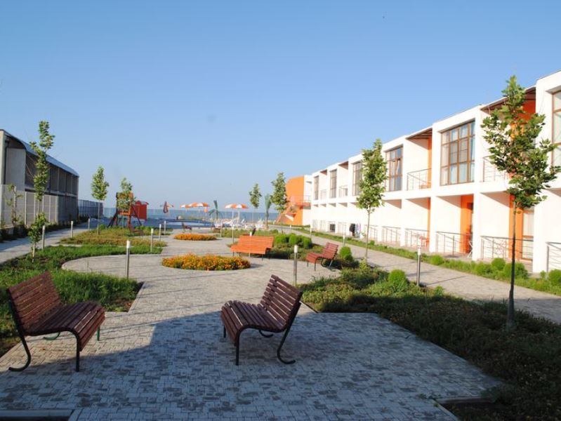Апартаменты на берегу Морской квартал 109 в Веселовке - фото 5