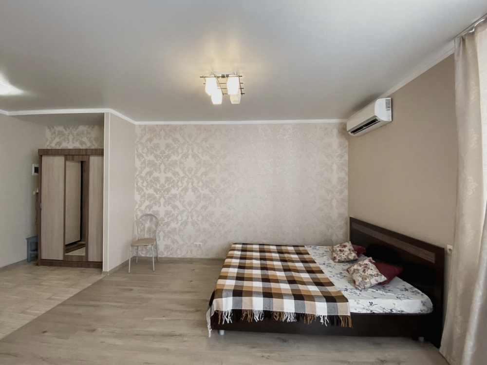 "Светлая и Уютная в ЖК Прогресс" 1-комнатная квартира в Астрахани - фото 9