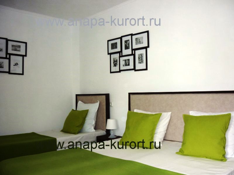 "Юкка" гостевой дом в Витязево - фото 1
