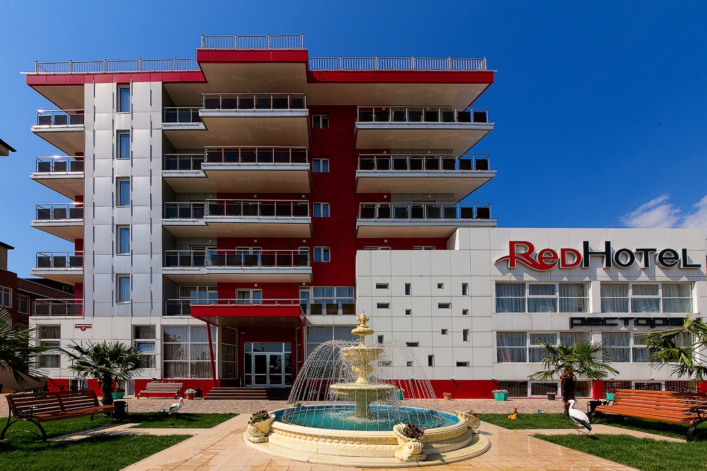 "Red Hotel" гостиница в Анапе - фото 1