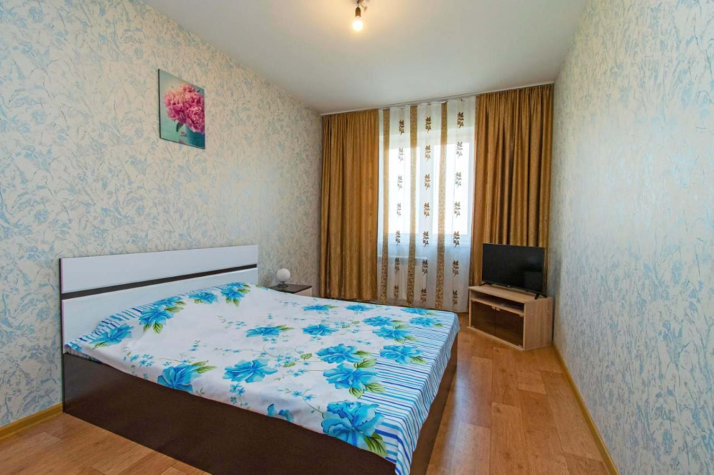  1-комнатная квартира Чернышевского 118 в Красноярске - фото 1