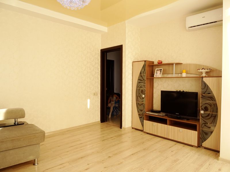 2х-комнатная квартира Самбурова 207 / Краснозеленых 25 в Анапе - фото 14