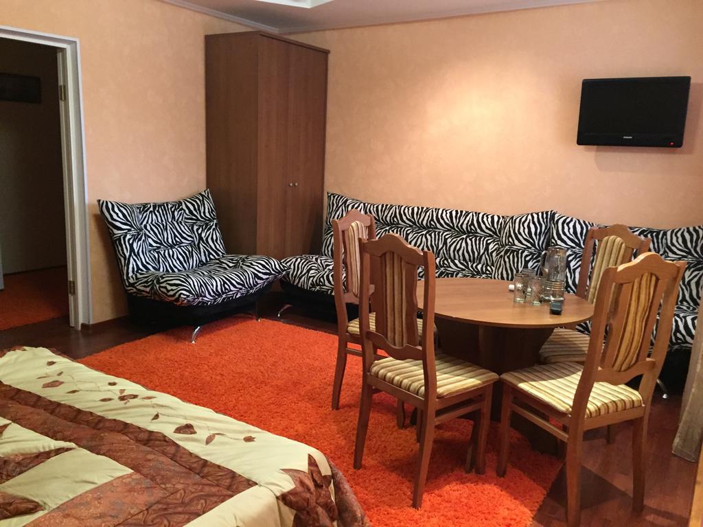 "Светлана" гостиница в Чапаевске - фото 2