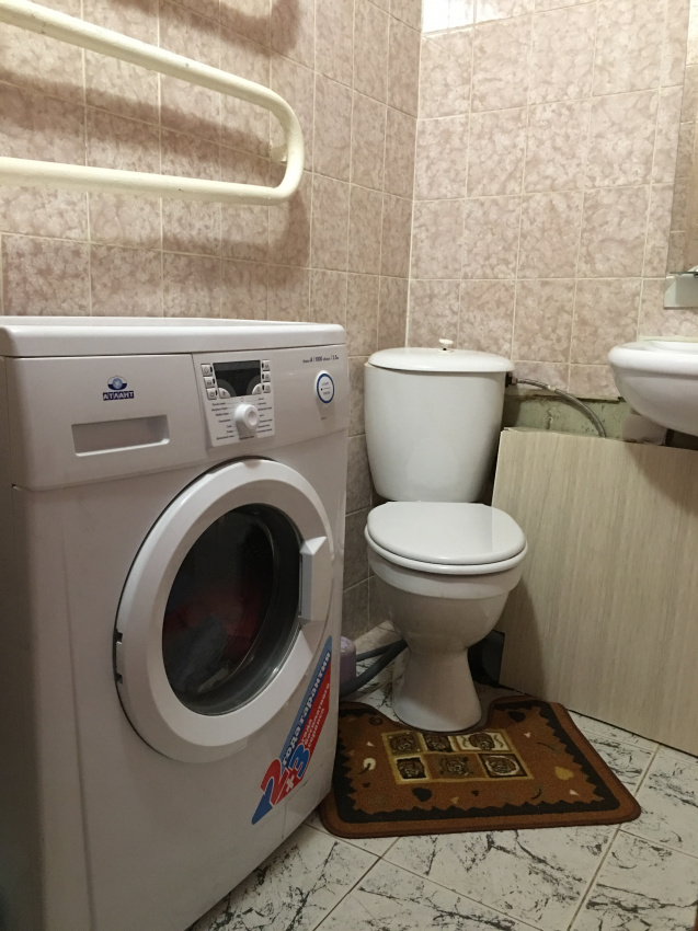 1-комнатная квартира Харьковская 71А в Тюмени - фото 4