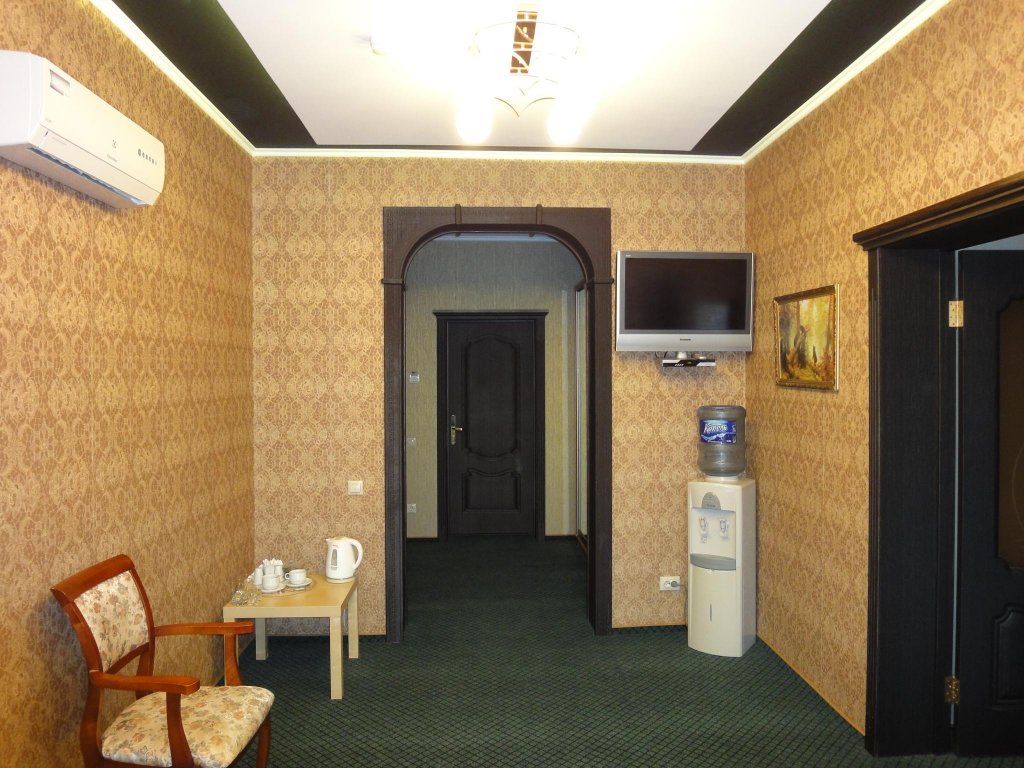 "Русская пирамида" гостиница в с. Михайловка (Бугуруслан) - фото 9