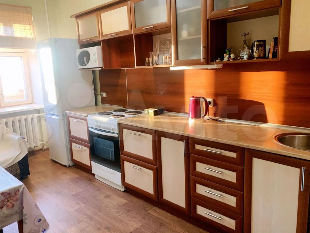2х-комнатная квартира Грибоедова 13 в Тюмени - фото 1