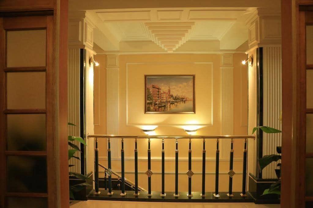 "Омега" гостиница в Астрахани - фото 1