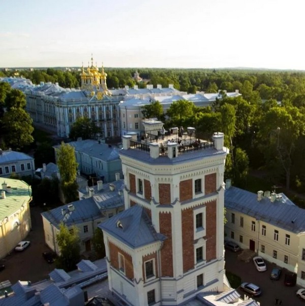 "Певченская башня" гостевой дом в Пушкине - фото 1