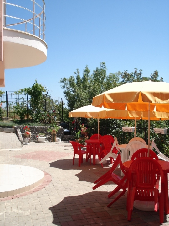 "La Vinya" мини-отель в Алуште (Профессорский уголок) - фото 7