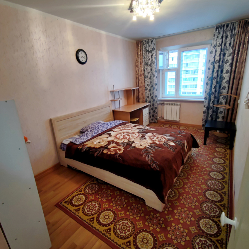 "На Раскольникова 21" 3х-комнатная квартира в Набережных Челнах - фото 8