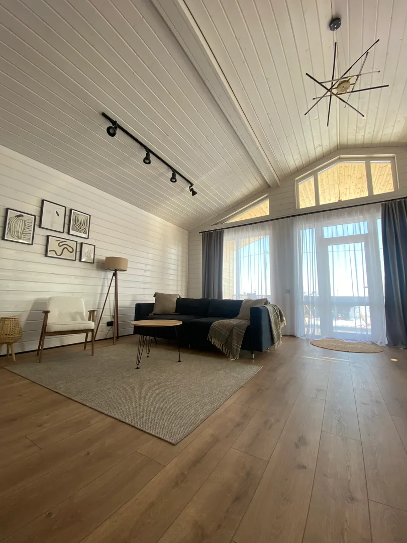 "Уютный в стиле Барн Хаус" дом под-ключ в д. Тангачи (Лаишево) - фото 2