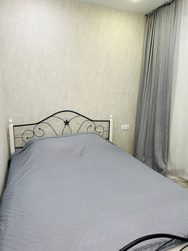 "Раушана Абдуллина 6" 1-комнатная квартира в Тюмени - фото 2