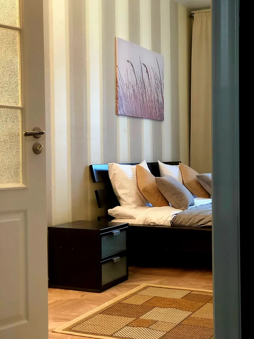"Уютная с отдельной спальней" 1-комнатная квартира в Сестрорецке - фото 3