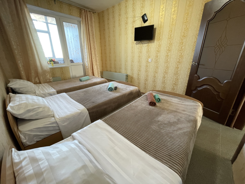2х-комнатная квартира Маршала Гречко 104 в Крымске - фото 3
