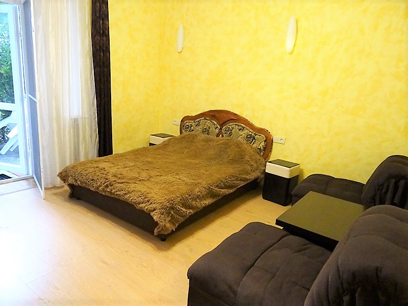 1-комнатная квартира Чехова 25 кв 1 в Ялте - фото 6