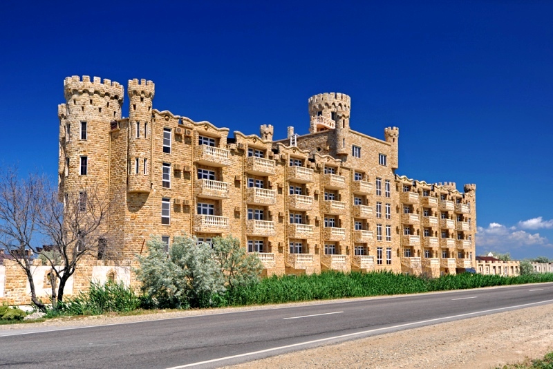 "Замок Аров" отель в Пересыпи - фото 2