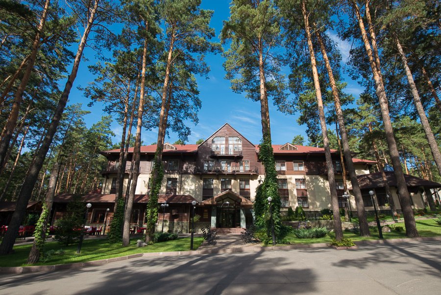 "Грааль" парк-отель в д. Журавлёво (Кемерово) - фото 1