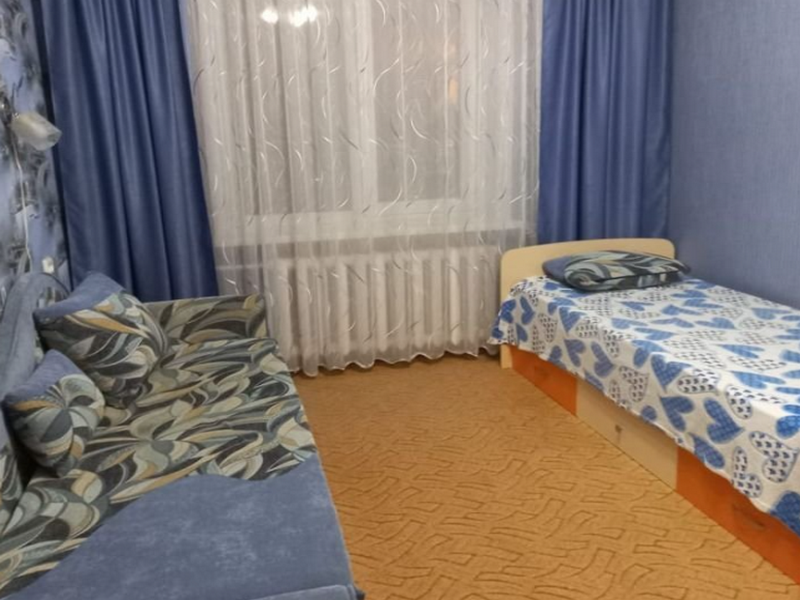 2х-комнатная квартира Георгия Димитрова 20 кв 9 в Усть-Илимске - фото 1