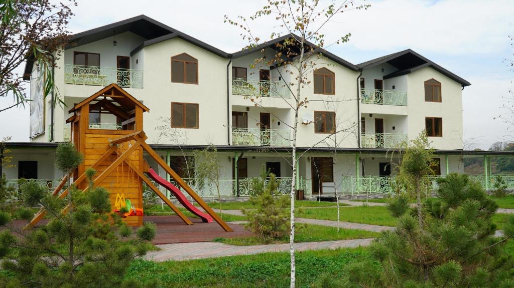 "Sira Din" гостиница в Грозном - фото 1