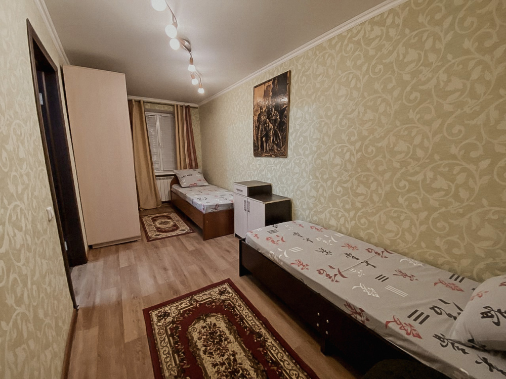 2х-комнатная квартира Вячеслава Мейера 6 в Астрахани - фото 8