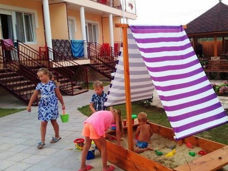 "Уютный дворик" частный сектор в Песчаном - фото 4