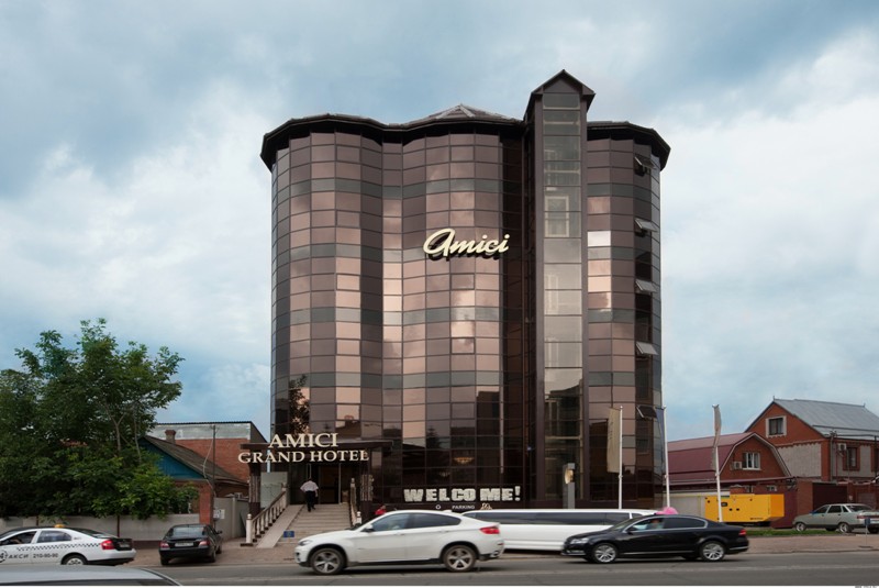 "Amici Grand Hotel" гостиница в Краснодаре - фото 1