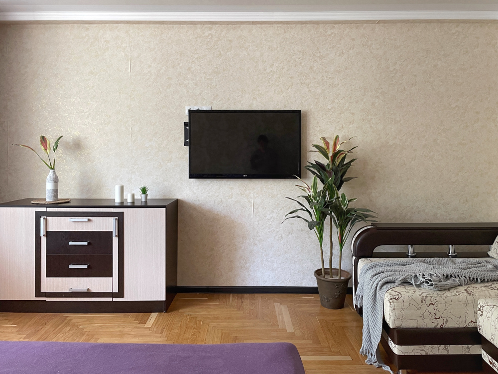 2х-комнатная квартира Широкая 32 в Кисловодске - фото 4