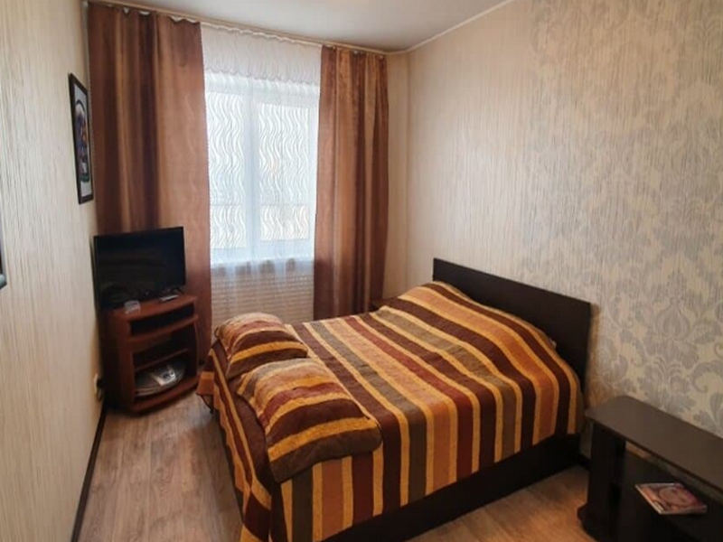 1-комнатная квартира Мечтателей 17 кв 51 в Братске - фото 1