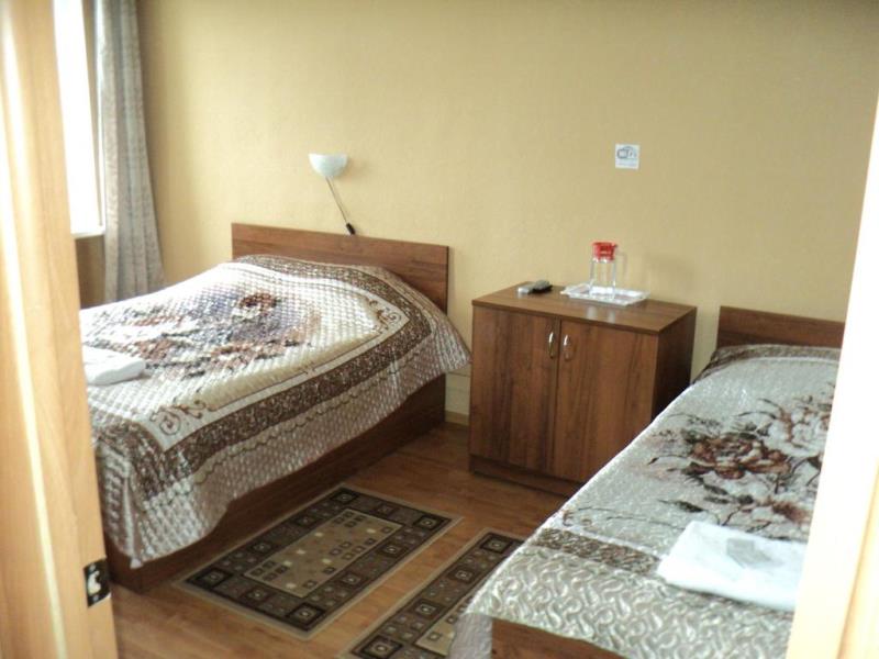 "Room" хостел в Екатеринбурге - фото 1
