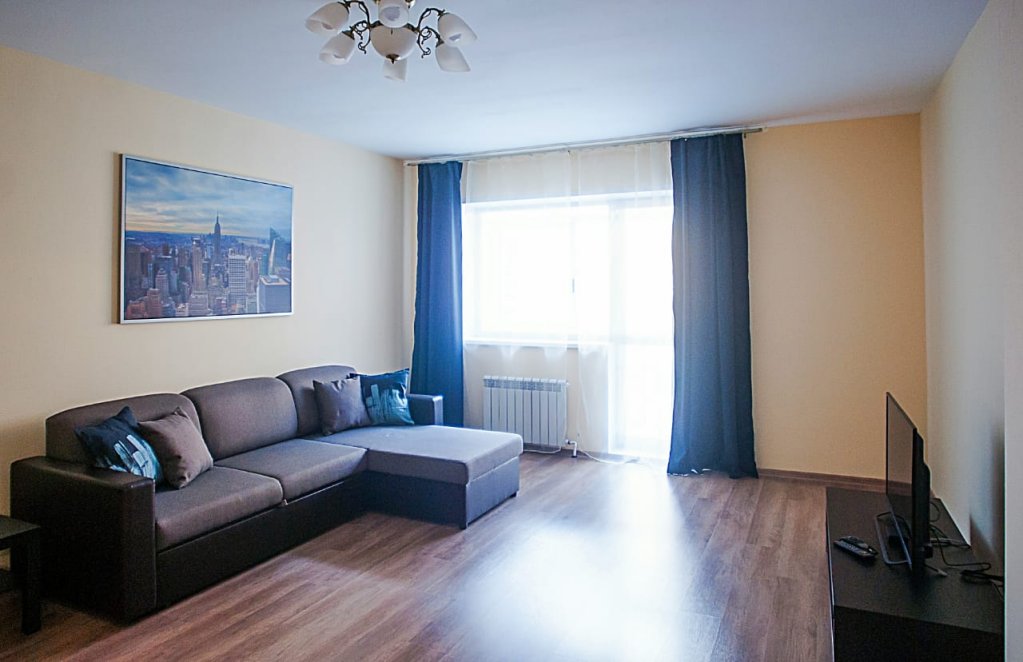 "Для большой семьи" 2х-комнатная квартира в Ярославле - фото 2