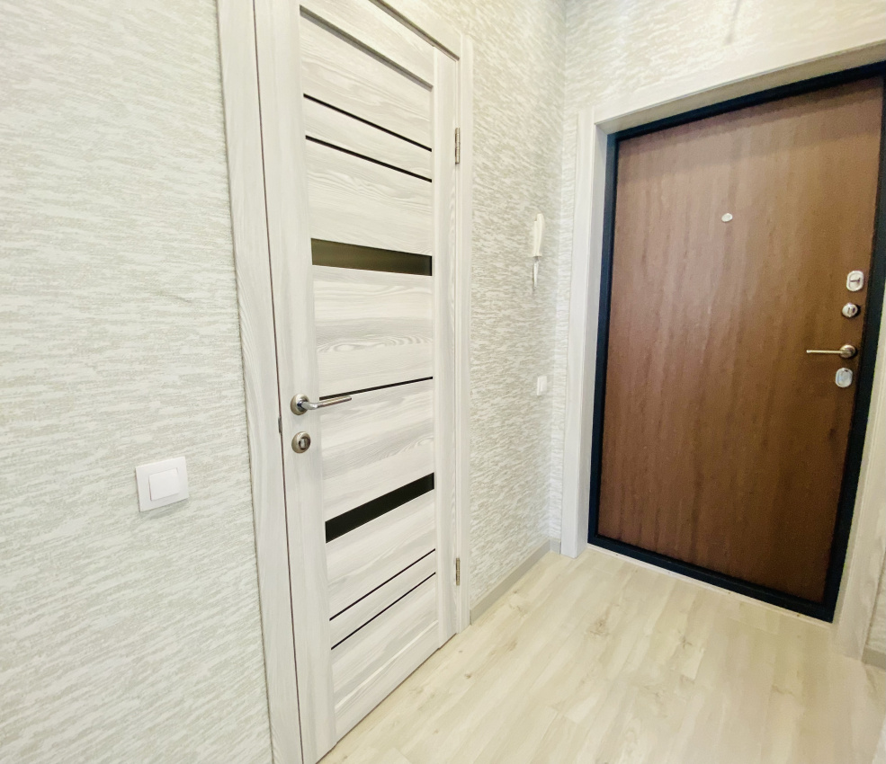 2х-комнатная квартира Тимофея Чаркова 83 в Тюмени - фото 14