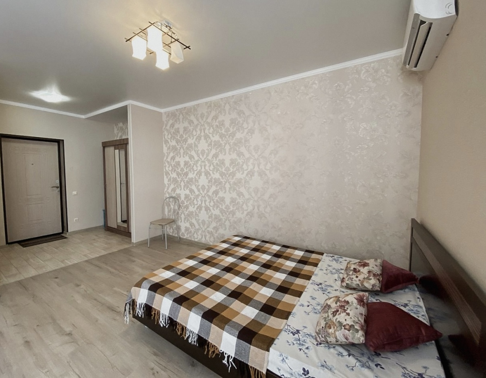 "Светлая и Уютная в ЖК Прогресс" 1-комнатная квартира в Астрахани - фото 8