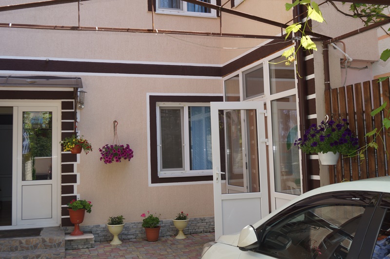 "НиАл" гостевой дом в Кабардинке - фото 2