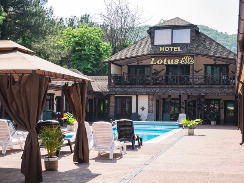 "Lotus" отель в Архипо-Осиповке - фото 1