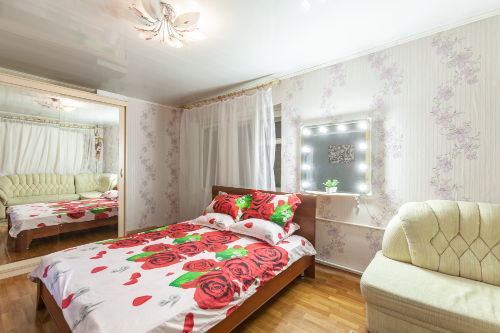 "Уютная В Центре Города" 1-комнатная квартира в Тольятти - фото 2
