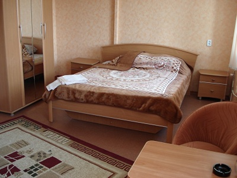 "Уют" гостиница в Серове - фото 2