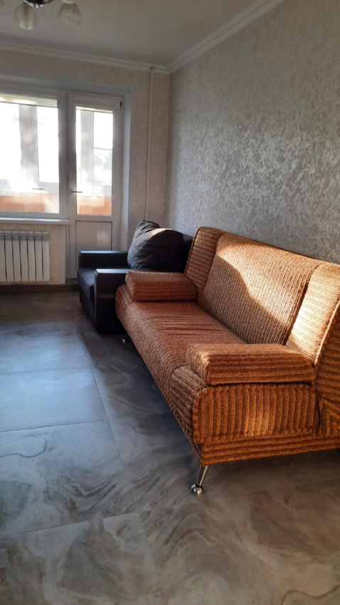 "Уютная квартира на Ворошилова 24" 3х-комнатная квартира в Новокуйбышевске - фото 4