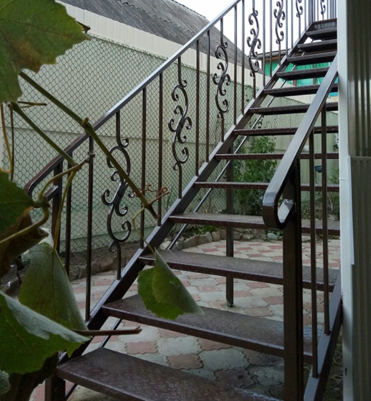 "Зеленый дворик" гостевой дом в Ейске - фото 12